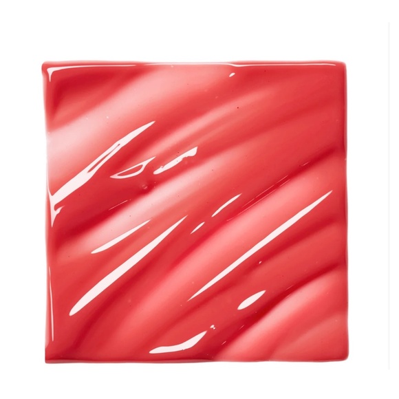 Milk Makeup, Electric Glossy Lip Plumper, Wired - Picture 3 of 9